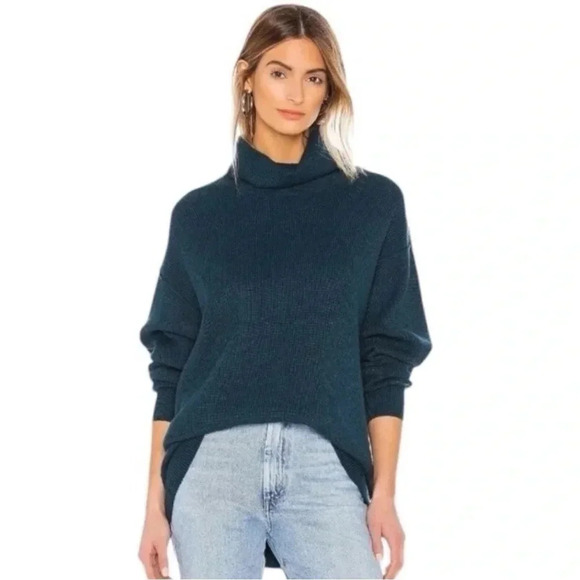 Free People structured ribbed turtleneck sweater in deep jade - Picture 1 of 9